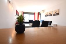 Ferienwohnung in Empuriabrava - 154-Luxuswohnung mit Meerblick im Zentrum