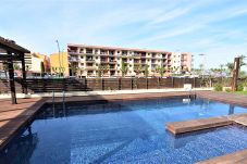 Ferienwohnung in Empuriabrava - 204-Luxuswohnung in Strandnähe mit Meerblick und Pool