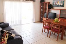 Ferienhaus in Empuriabrava - 252-Schönes Haus in Strandnähe mit Gemeinschaftspool