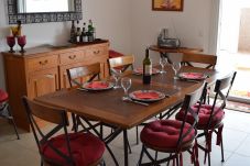 Ferienhaus in Empuriabrava - 306-Wunderschönes modernes Haus mit Pool und privatem Bootsanlegeplatz