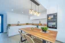 Ferienhaus in Empuriabrava - 405-Schönes Haus am Kanal mit  Anlegeplatz und Parkplatz