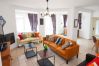 House in Empuriabrava - Nice house on the canal with 2 private moorings, pool and wifi-354