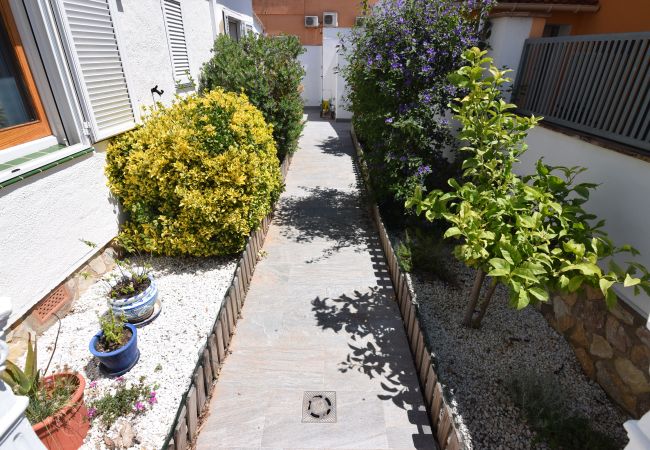 House in Empuriabrava - 386-Beautiful house with pool 