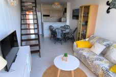 Apartment in Empuriabrava - 391 - Duplex Apartment with Stunning Bay Views, Close to the Beach and Town Center