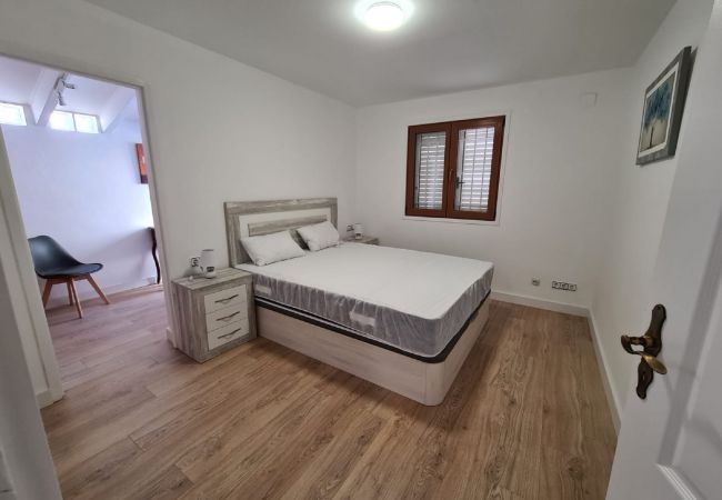 House in Empuriabrava - Very Up to date house of high standing for 6/8 persons with private pool wifi-389