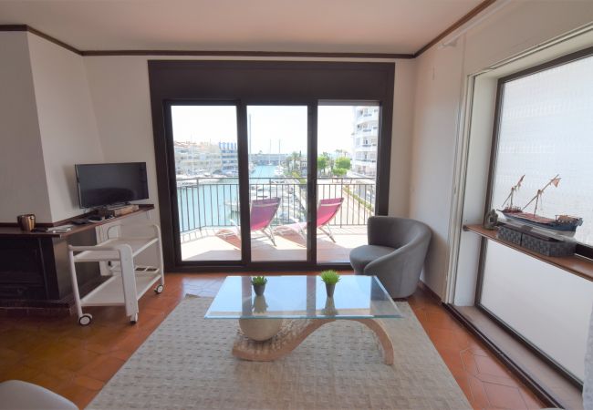 Apartment in Empuriabrava - 407-canal's view apartment