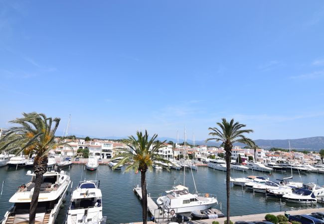 Apartment in Empuriabrava - 407-canal's view apartment