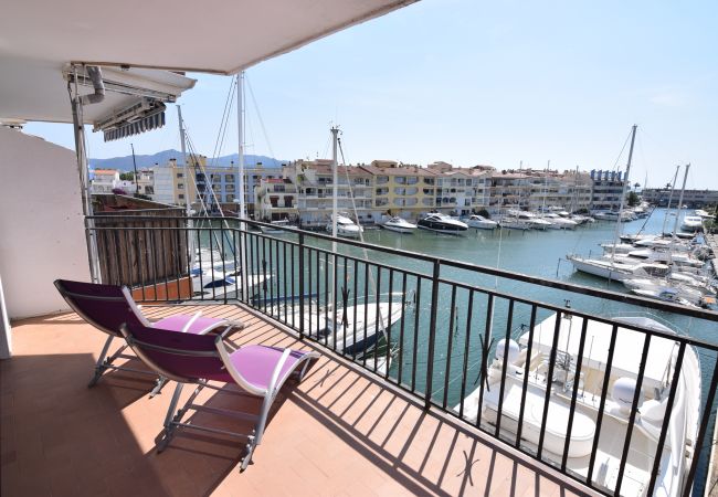 Apartment in Empuriabrava - 407-canal's view apartment