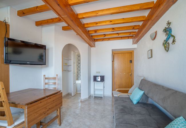 Apartment in Empuriabrava - 403-A-Beautiful flat with canal view and swimming pool