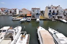 Apartment in Empuriabrava - 408- Apartment with canal's view