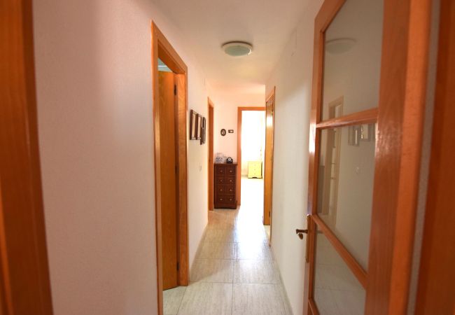 Apartment in Empuriabrava - Apartment in front of the beach -ref 415
