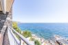 Apartment in Rosas / Roses - Apartment in first line of the sea with parking , pool and sea's view-416