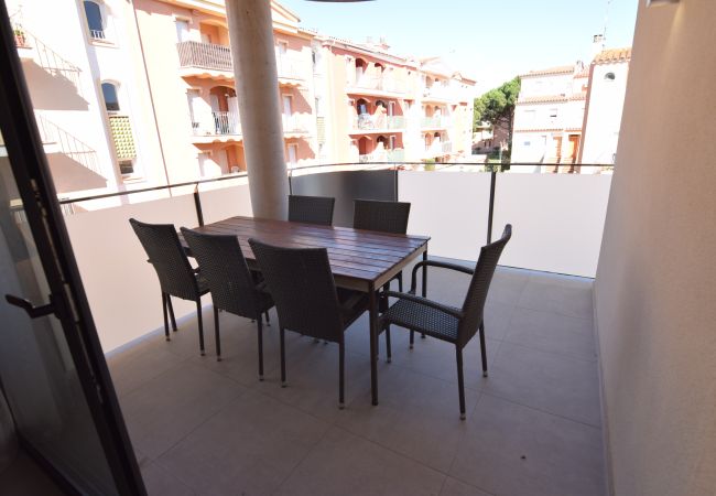 Apartment in Empuriabrava - 414-Apartment near of beach and center