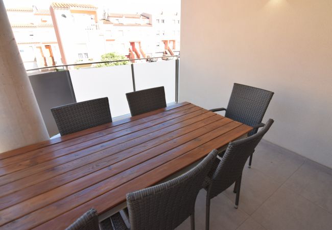 Apartment in Empuriabrava - 414-Apartment near of beach and center