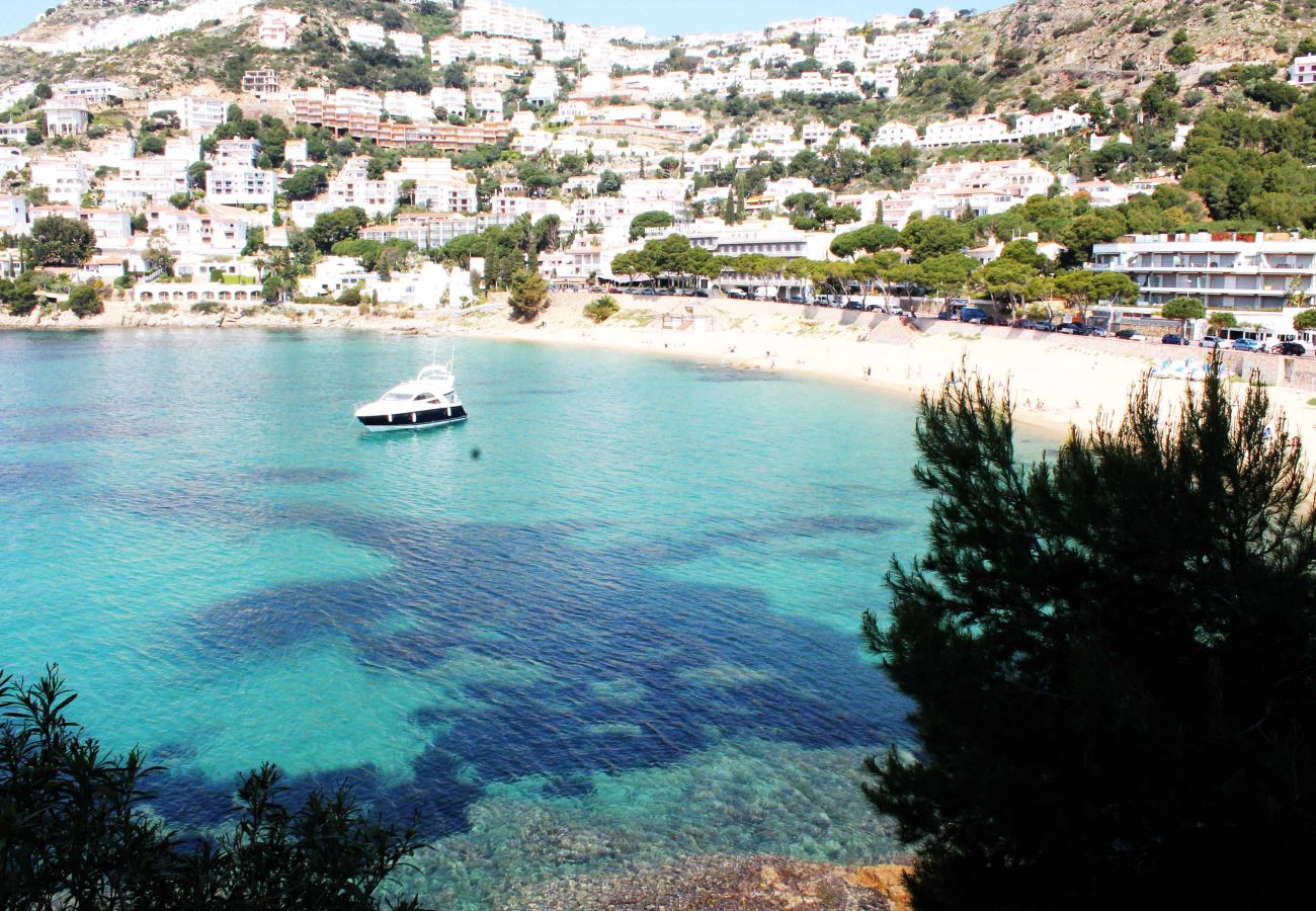 Appartement à Canyelles Almadraba (Aj. Roses) - 220-Bel appartement avec vue magnifique sur mer,  direct plage-220