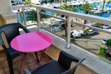 Studio à Empuriabrava - 295-Ravissant studio avec vue sur le Port nautic, marina et mer